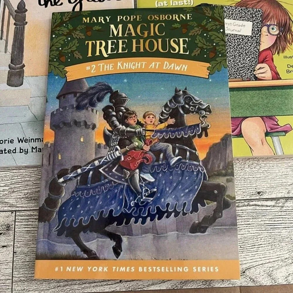 Lot Of 7 Paperback Boos-Readers Level 2 And Up NEW!! - Picture 6 of 6